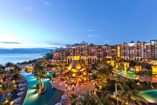 Villa del Palmar Beach Resort